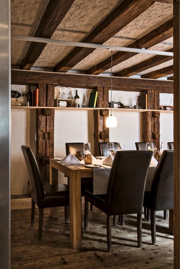 פלימס Hotel Restaurant Chesa מראה חיצוני תמונה