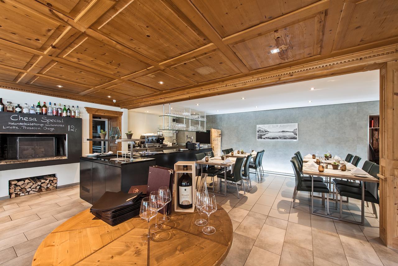 פלימס Hotel Restaurant Chesa מראה חיצוני תמונה